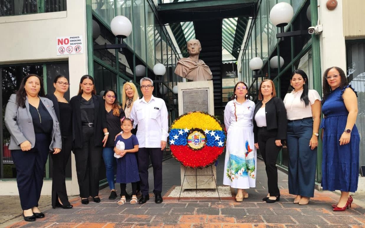 En Trinidad y Tobago se conmemoró 243 aniversario del natalicio del Libertador Simón Bolívar